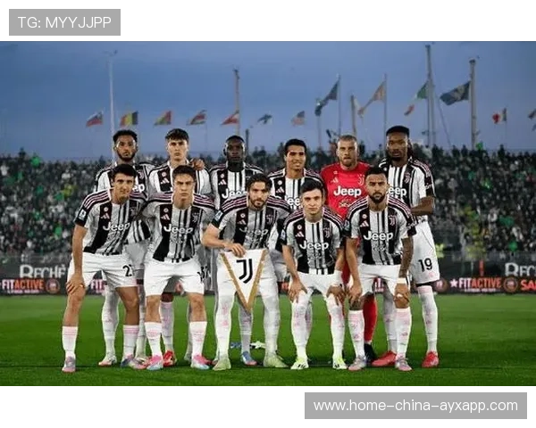 尤文图斯通过外线牵扯拉开空间,进攻选择更多 尤文图斯通过外线牵扯拉开空间,进攻选择更多