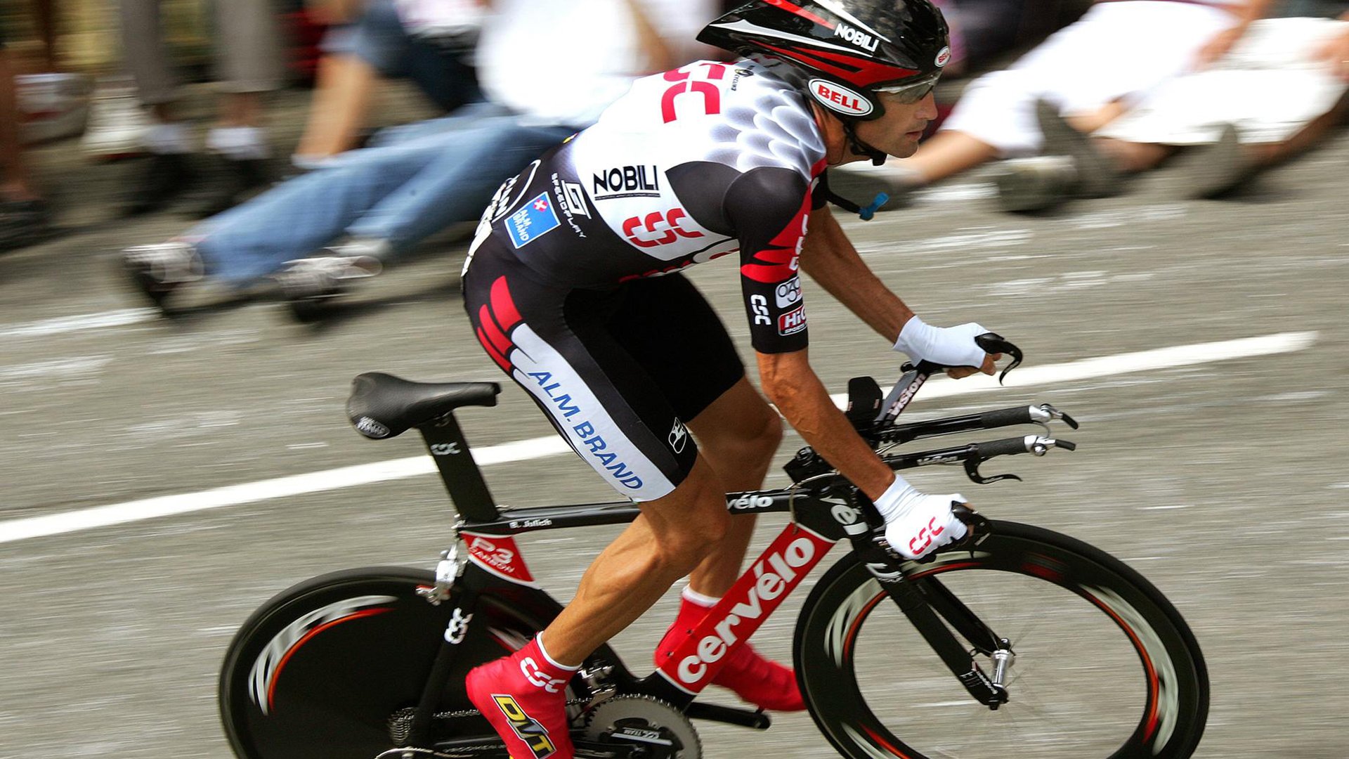 世界体操锦标赛资格赛落幕，中国男女队双双晋级决赛，2021世界体操锦标赛中国女队全能决赛